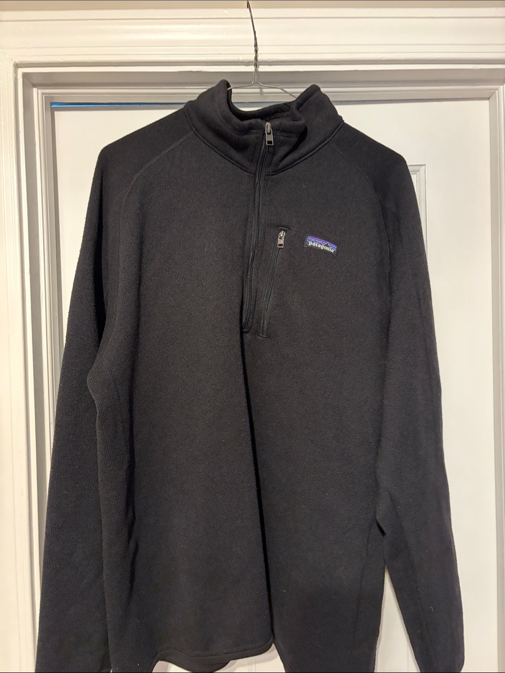 Patagonia Men's Black Half-Zip Fleece Pullover